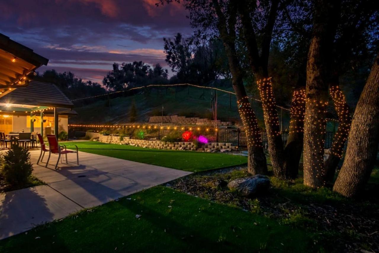 Mystic Mountain Villa, 14 Miles From Yosemite Oakhurst Exterior foto